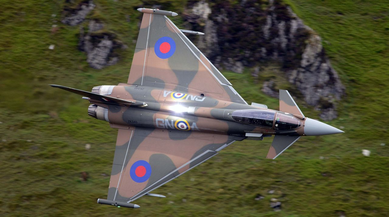 Graham Duff flying in a Typhoon down the Mach loop in Wales